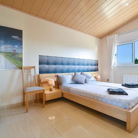 Beautiful Family Villa Las Bocharas Willa